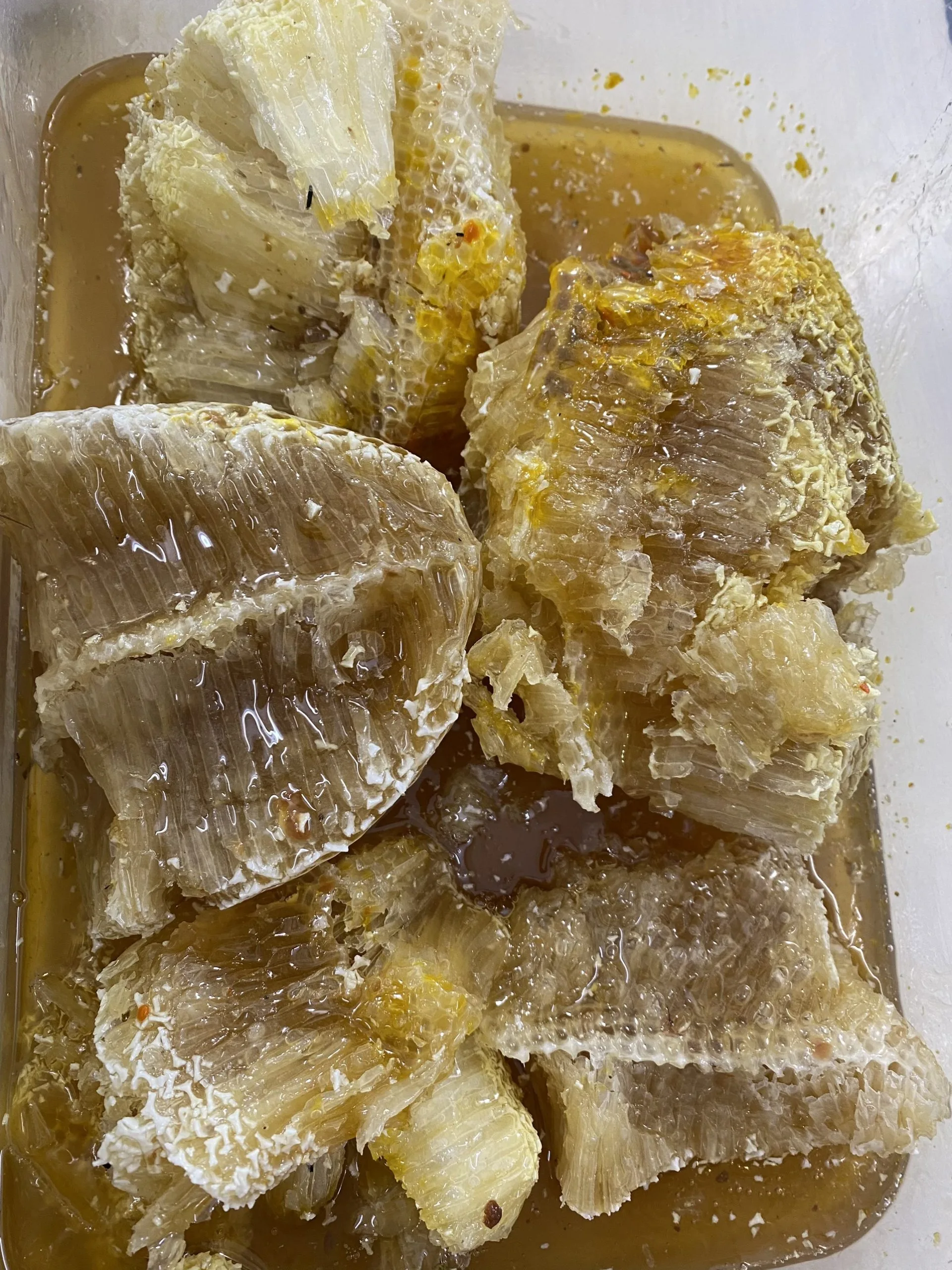 Mật ong khoái thiên nhiên 3 Z4117148748075_16fab9a56499c0a1ca9186f8d31dc37c Scaled